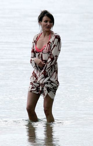 cameron diaz bikini|PHOTOS: Cameron Diaz’s Rocking Bikini Body Over The Years